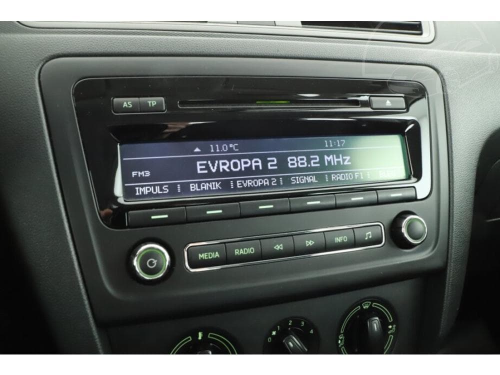 2013 Škoda RAPID - 9