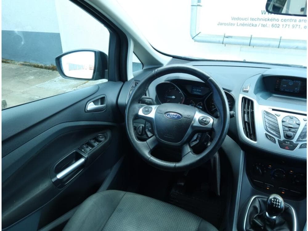 2012 Ford C-MAX - 13