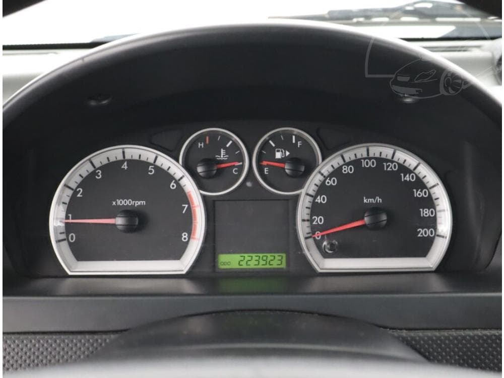 2010 Chevrolet AVEO - 11