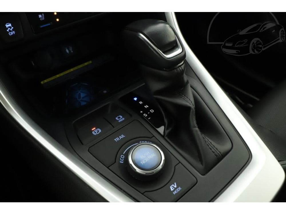 2019 Toyota RAV4 - 19