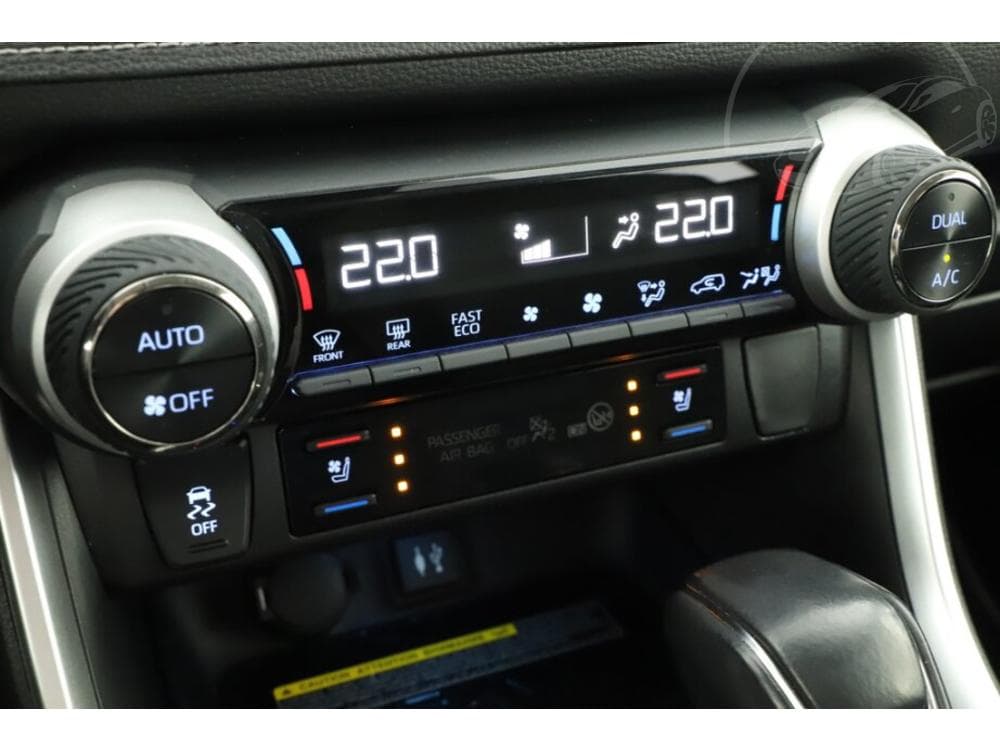 2019 Toyota RAV4 - 25