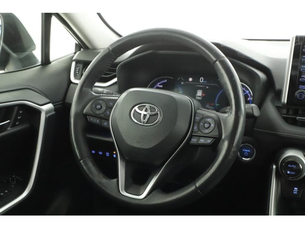 2019 Toyota RAV4 - 27