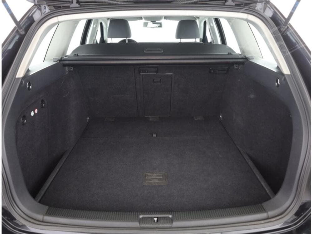 2009 Volkswagen GOLF - 13