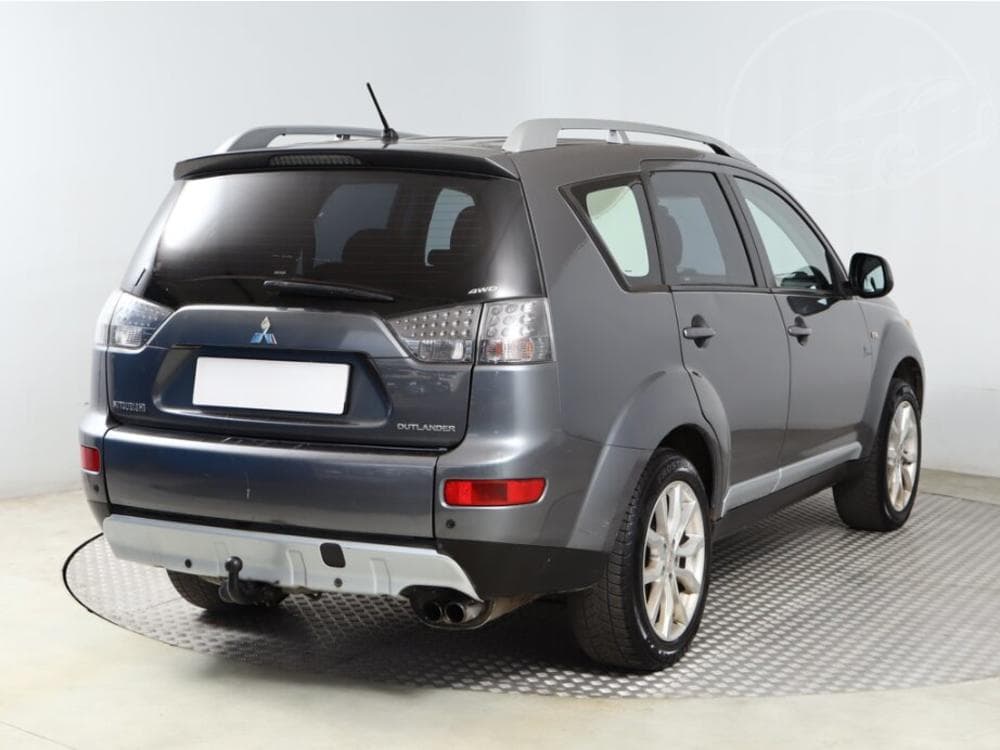 2008 Mitsubishi OUTLANDER - 5