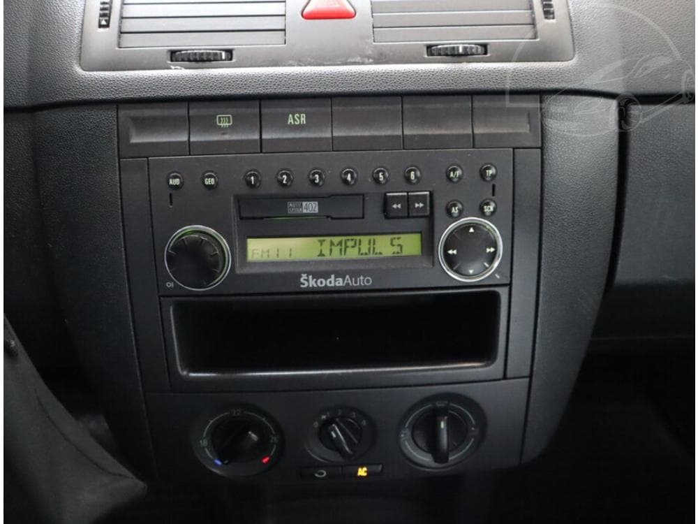 2002 Škoda FABIA - 12