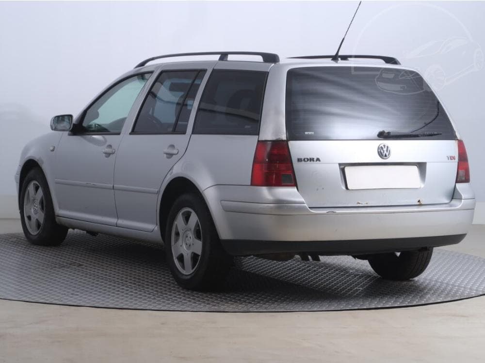 2002 Volkswagen BORA - 10