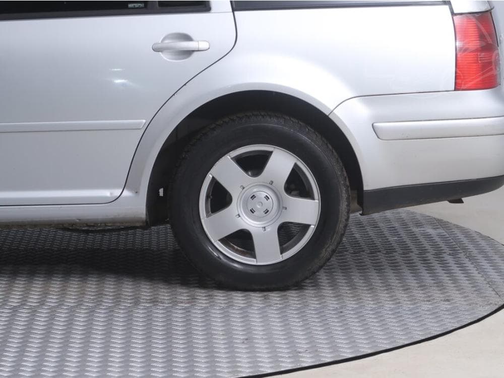 2002 Volkswagen BORA - 40