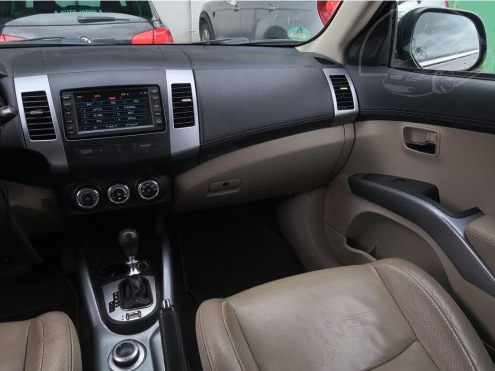2010 Citroen C-CROSSER - 8