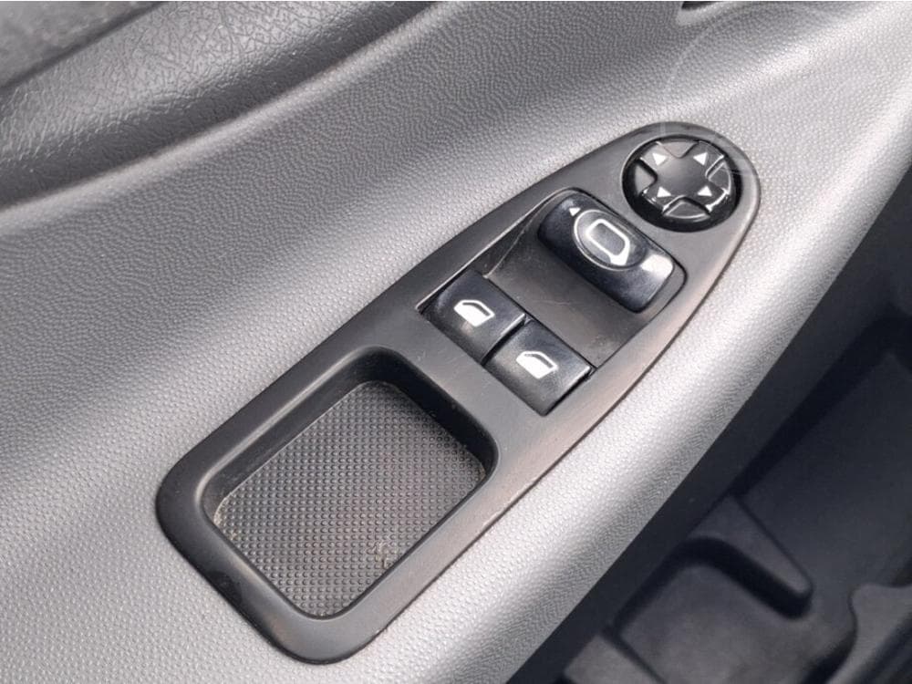 2011 Peugeot EXPERT - 13