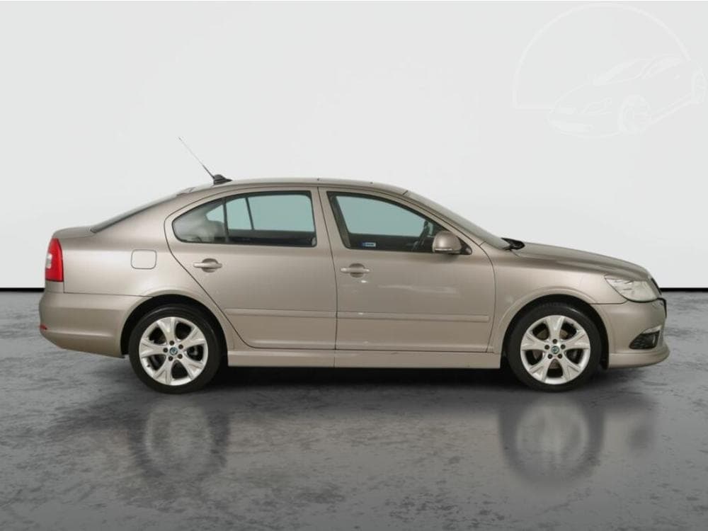 2011 Škoda OCTAVIA - 11