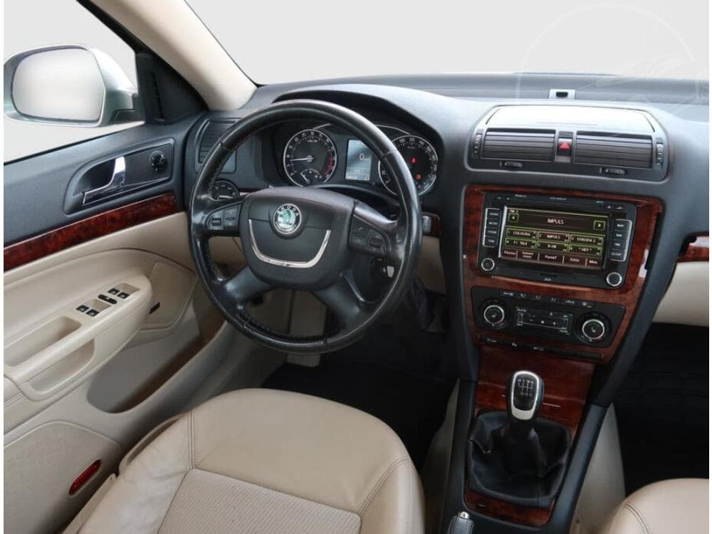 2011 Škoda OCTAVIA - 13