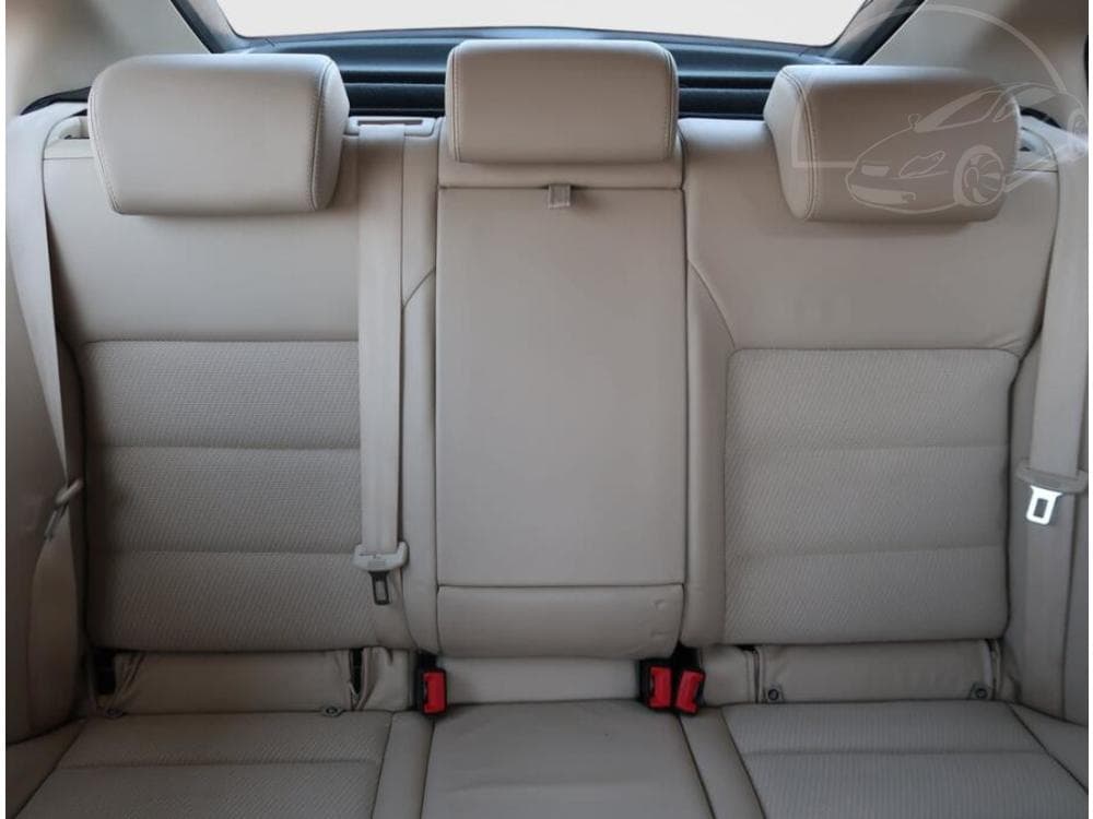 2011 Škoda OCTAVIA - 19