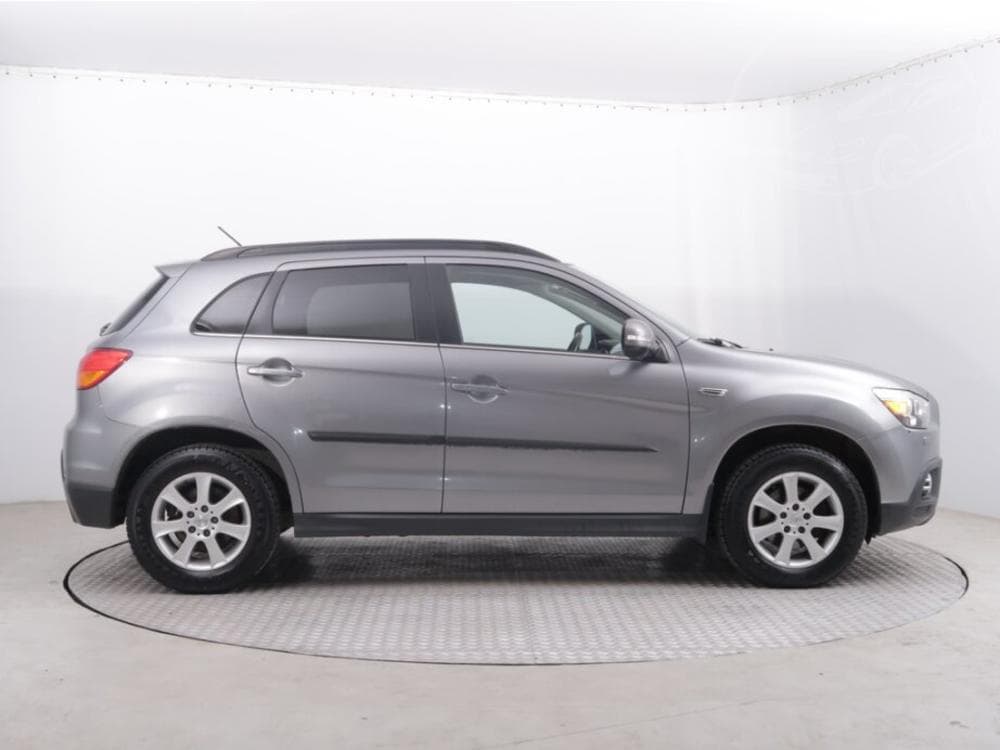 2011 Mitsubishi ASX - 6