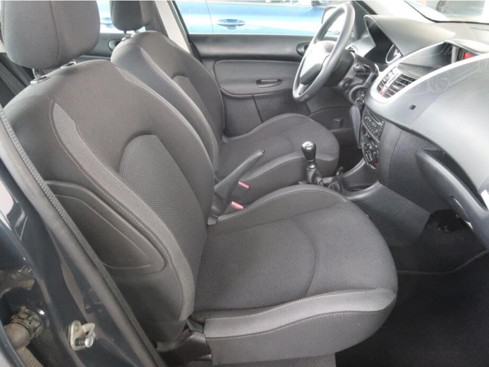 2009 Peugeot 206 - 9