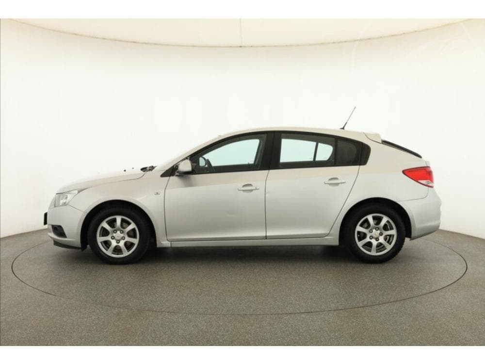 2012 Chevrolet CRUZE - 5