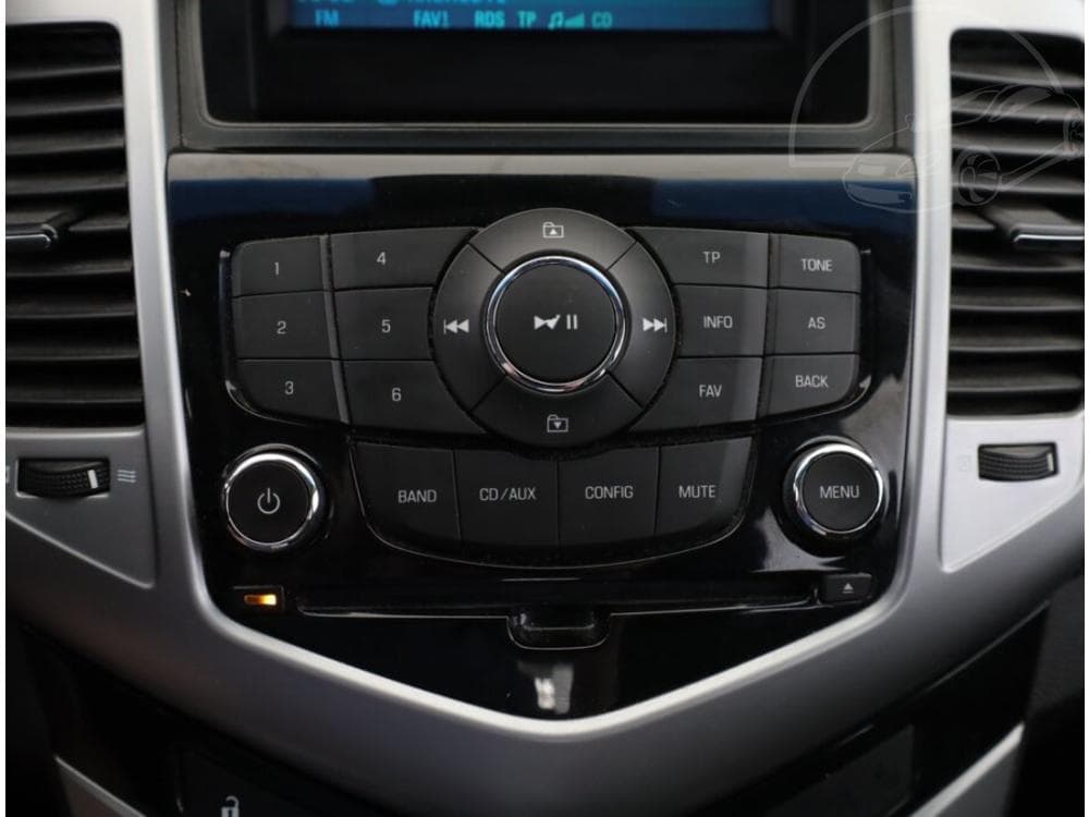 2012 Chevrolet CRUZE - 25