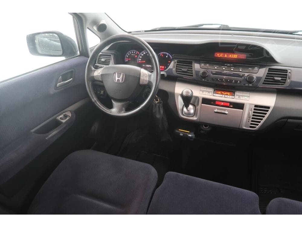 2008 Honda FR-V - 13
