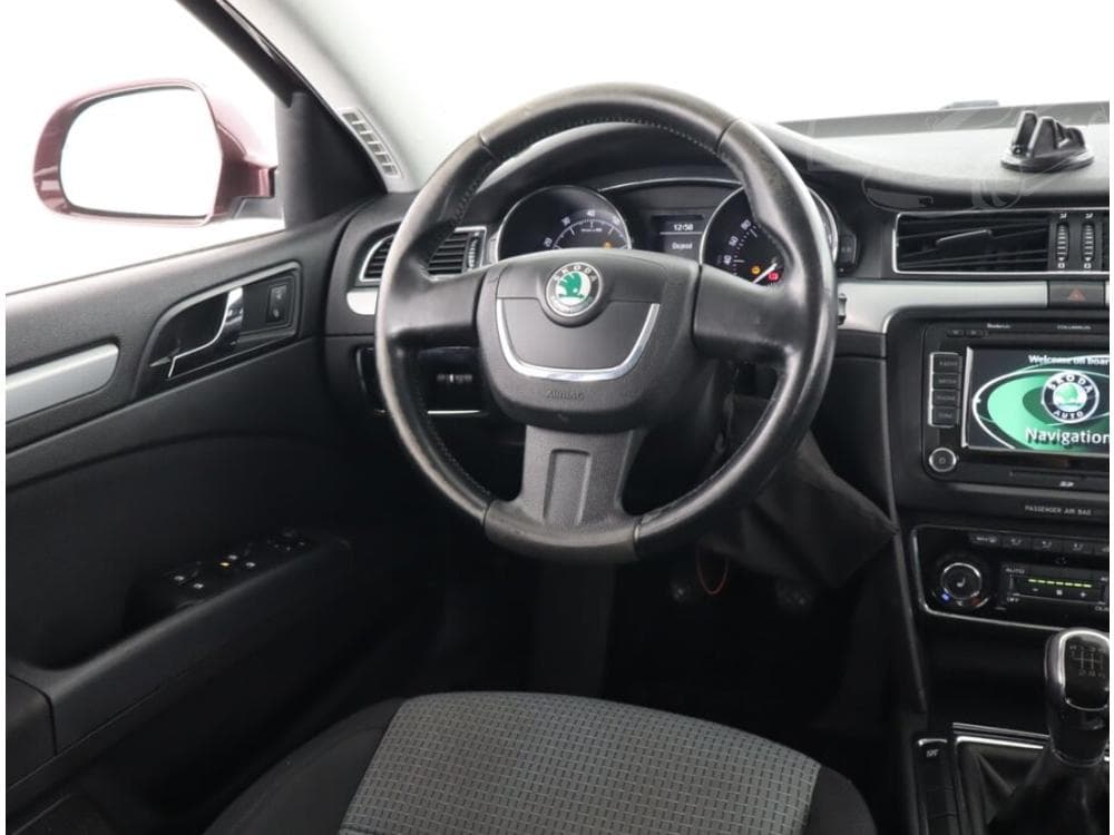 2008 Škoda SUPERB - 13