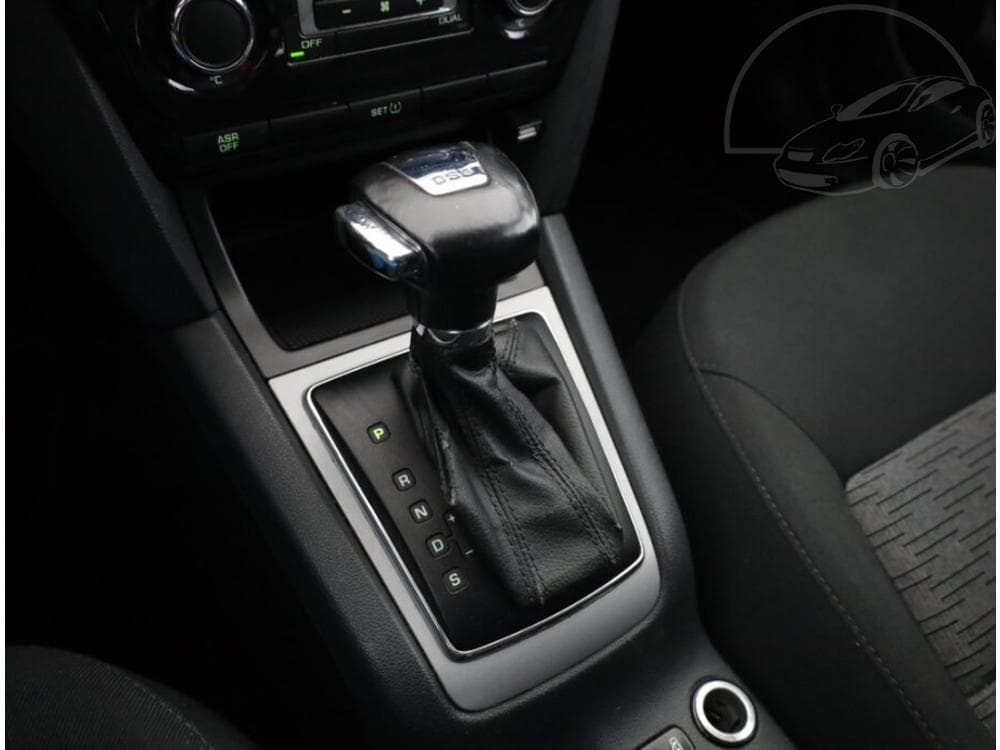 2012 Škoda OCTAVIA - 10