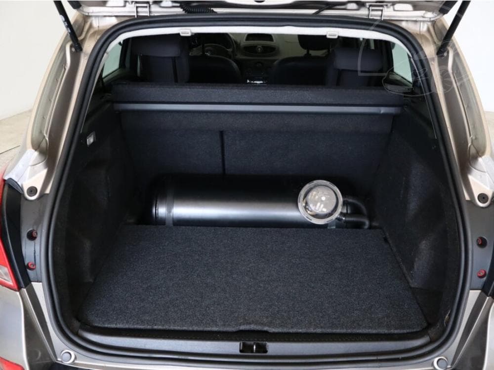 2008 Renault CLIO - 21