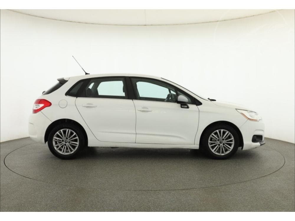 2014 Citroen C4 - 11