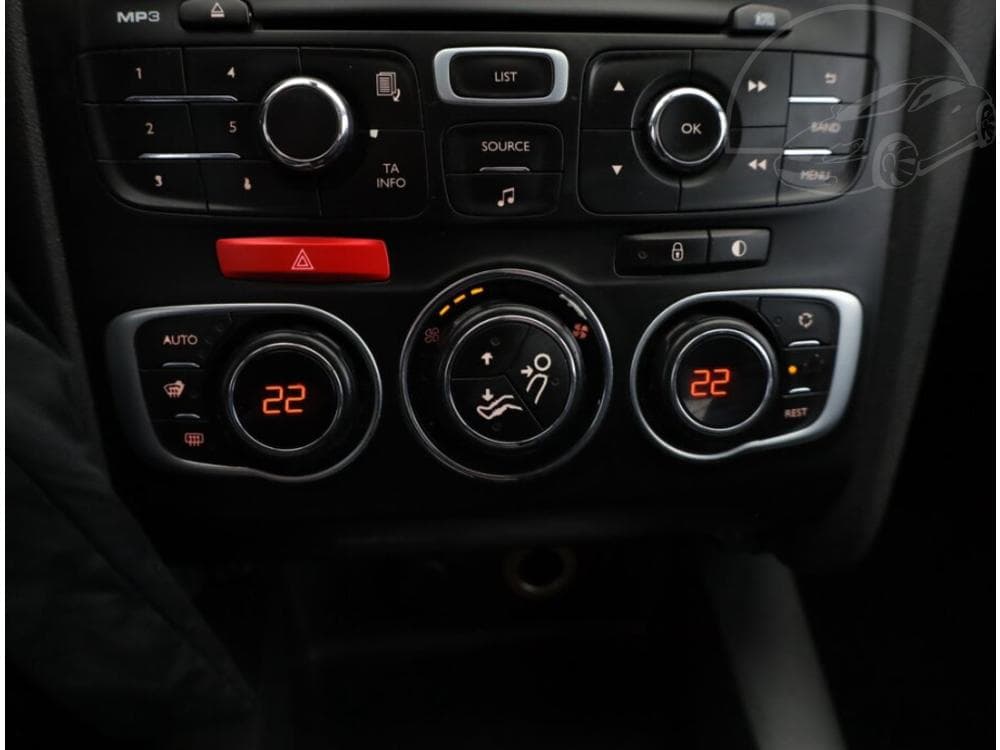 2014 Citroen C4 - 19