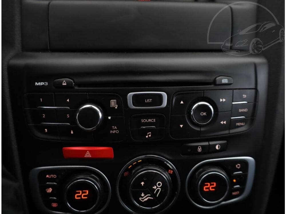 2014 Citroen C4 - 21