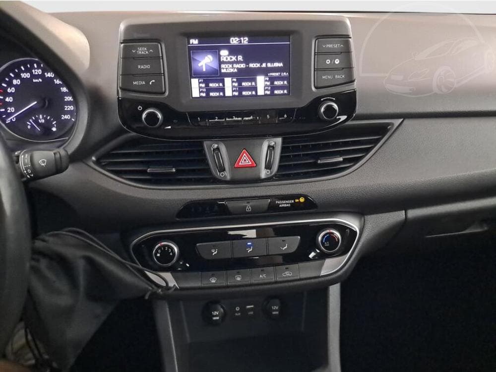 2019 Hyundai i30 - 12
