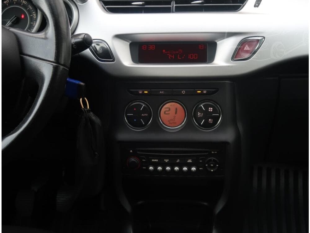 2010 Citroen C3 - 12