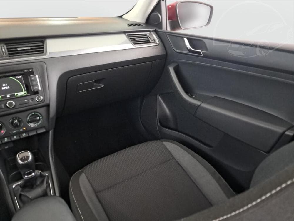 2014 Škoda RAPID - 8