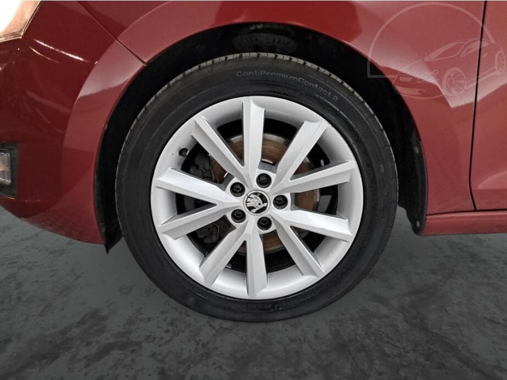 2014 Škoda RAPID - 15