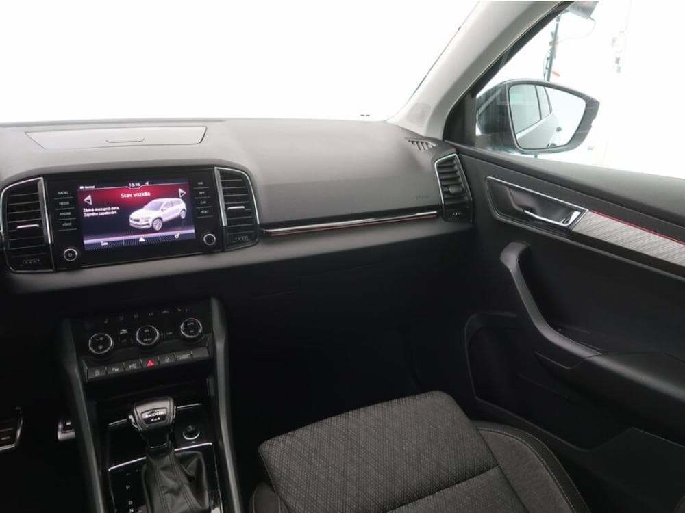 2022 Škoda KAROQ - 8