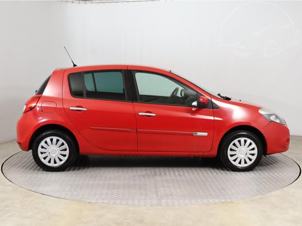 2010 Renault CLIO - 6
