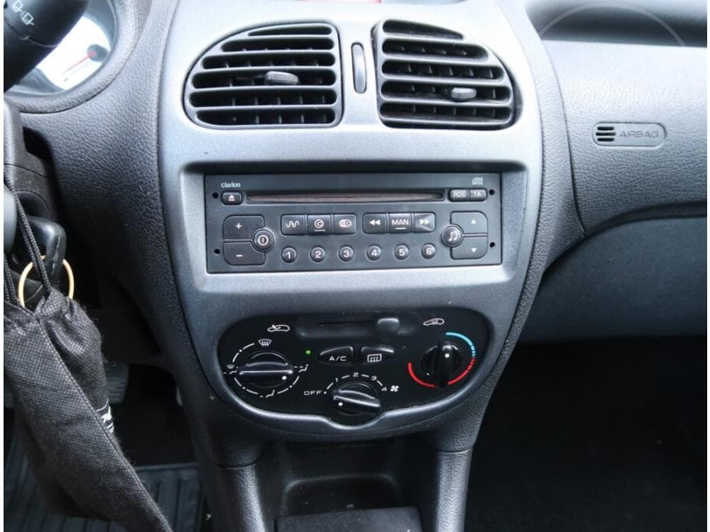 2004 Peugeot 206 - 12