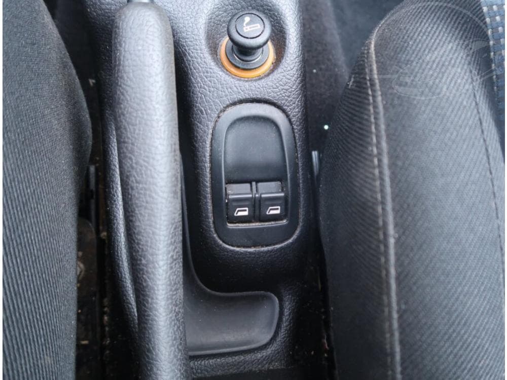 2004 Peugeot 206 - 14