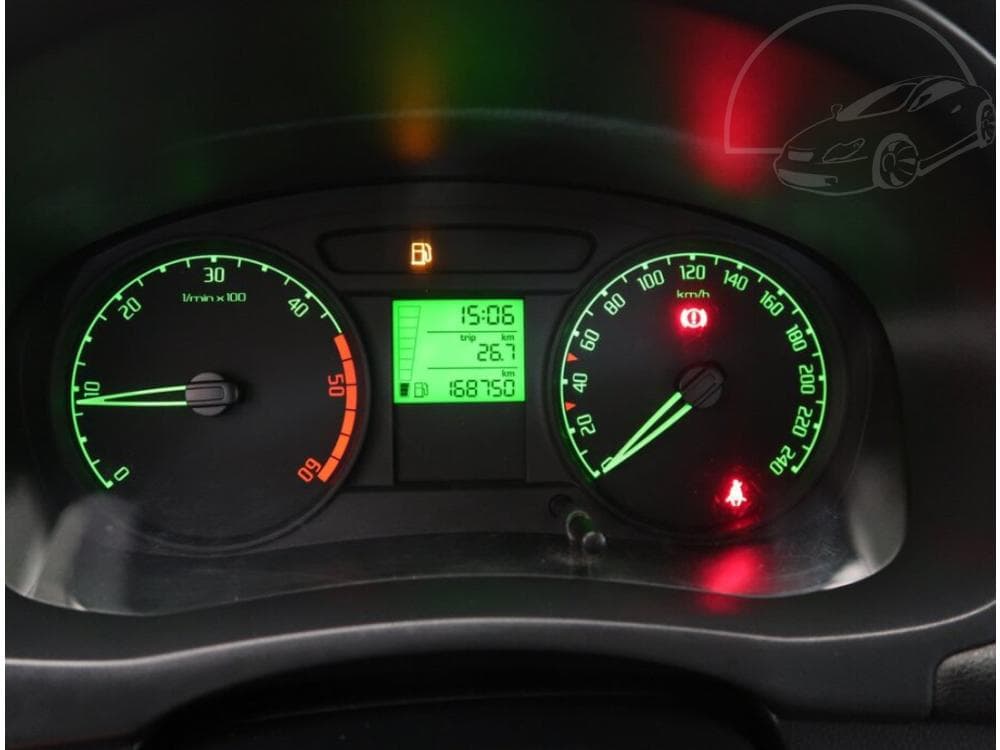 2010 Škoda FABIA - 11
