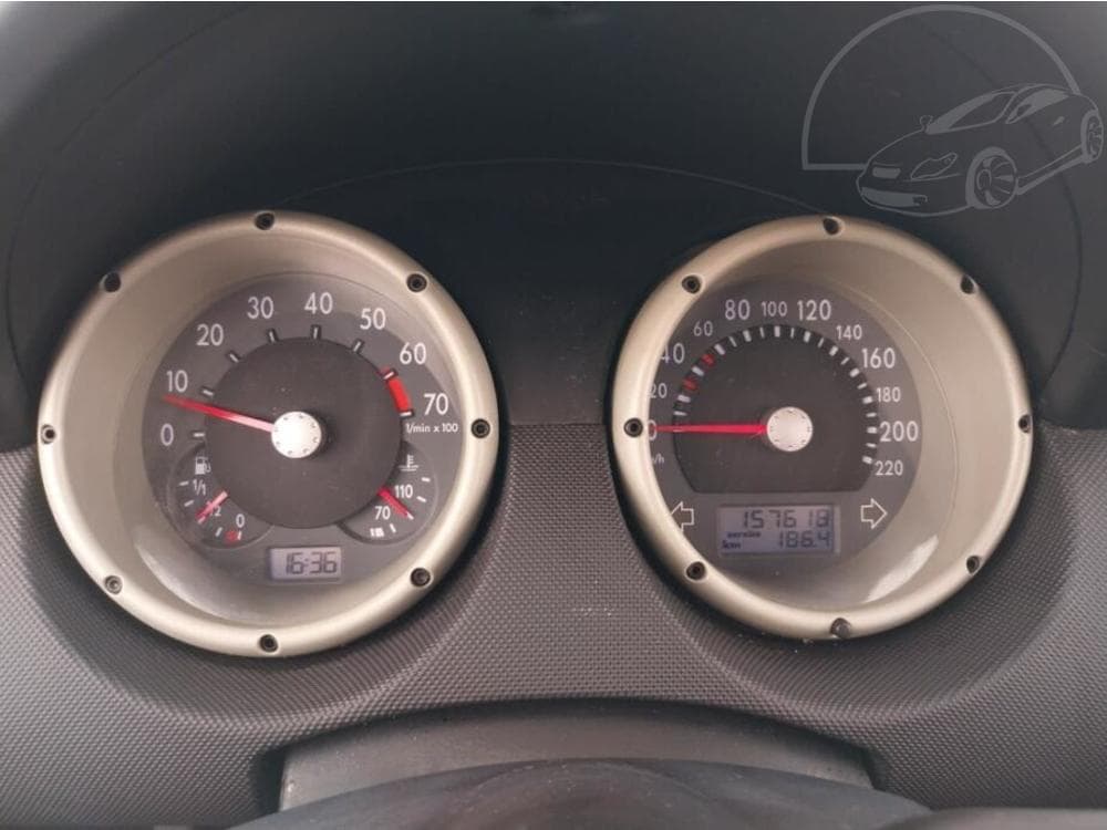 2000 Volkswagen POLO - 11
