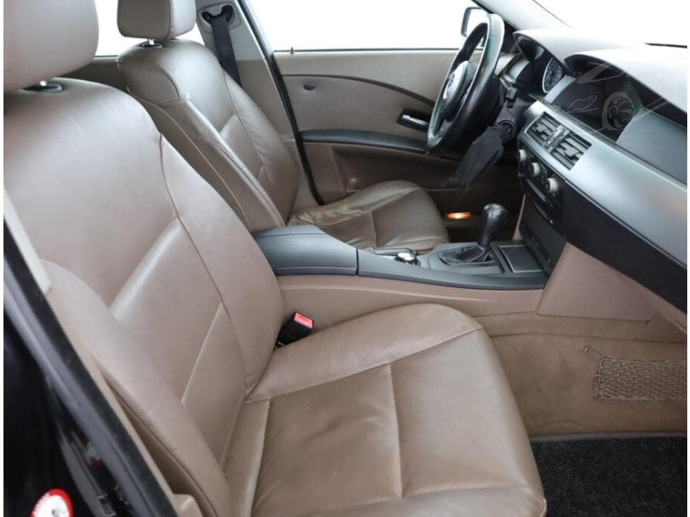 2005 BMW 5-SERIES - 7