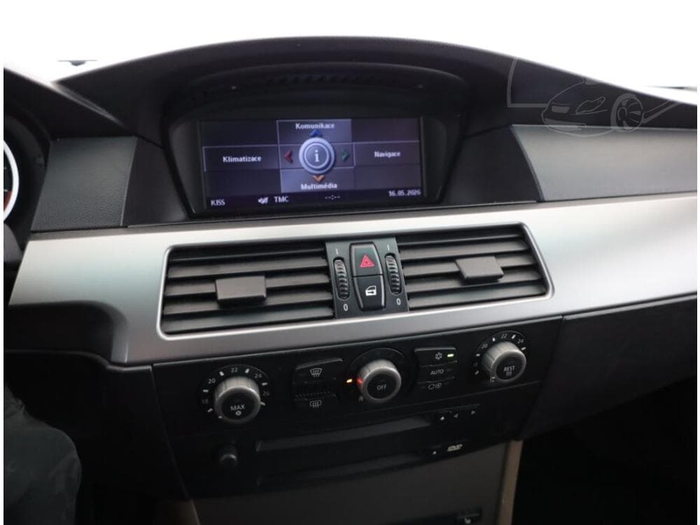 2005 BMW 5-SERIES - 10