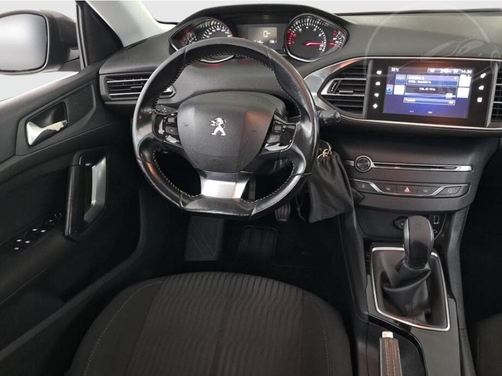 2017 Peugeot 308 - 7