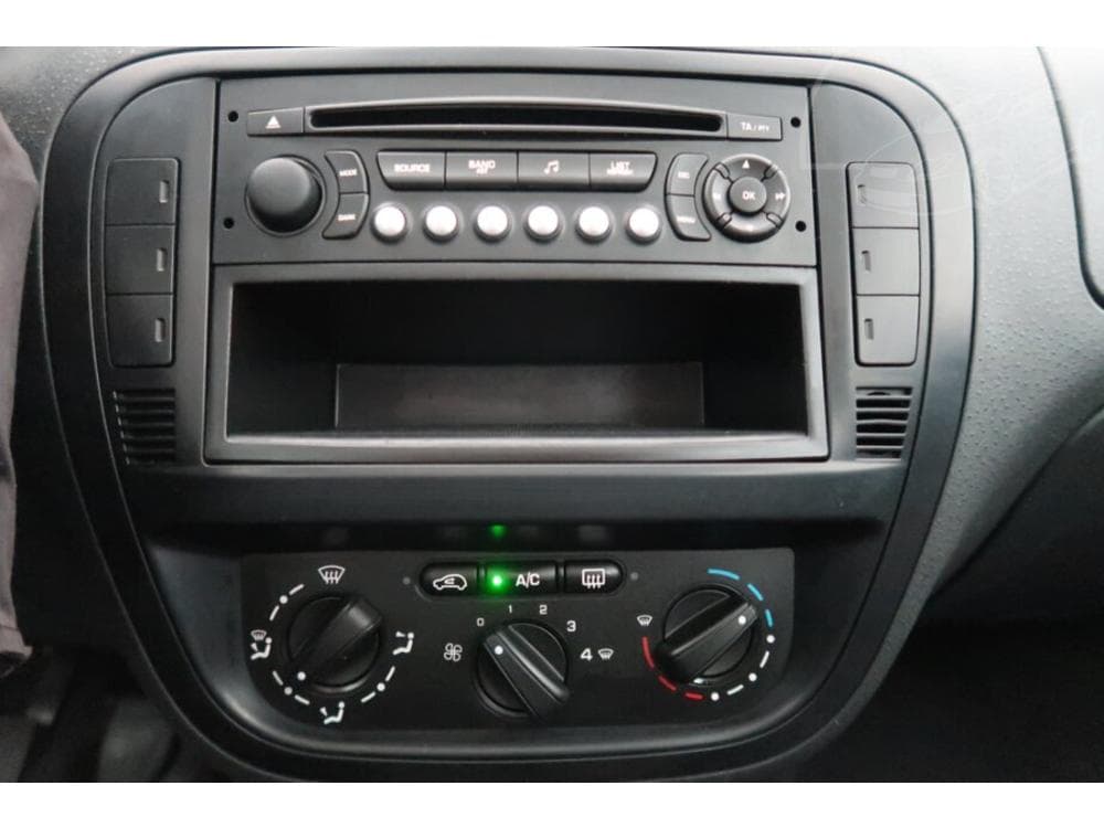 2008 Citroen C3 - 12
