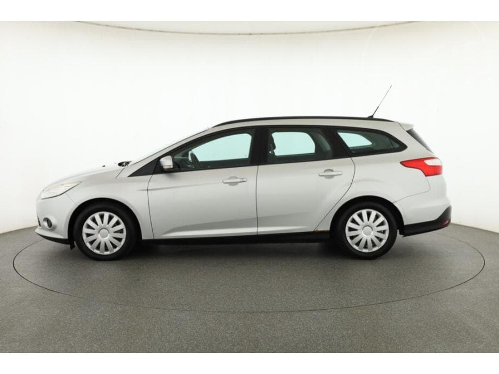 2011 Ford FOCUS - 3