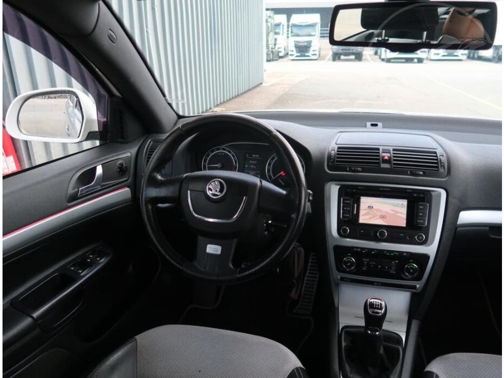 2010 Škoda OCTAVIA - 7