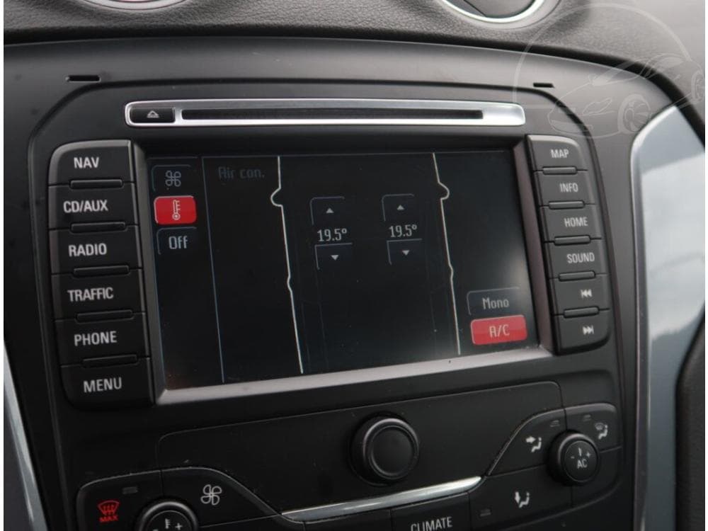 2012 Ford MONDEO - 15