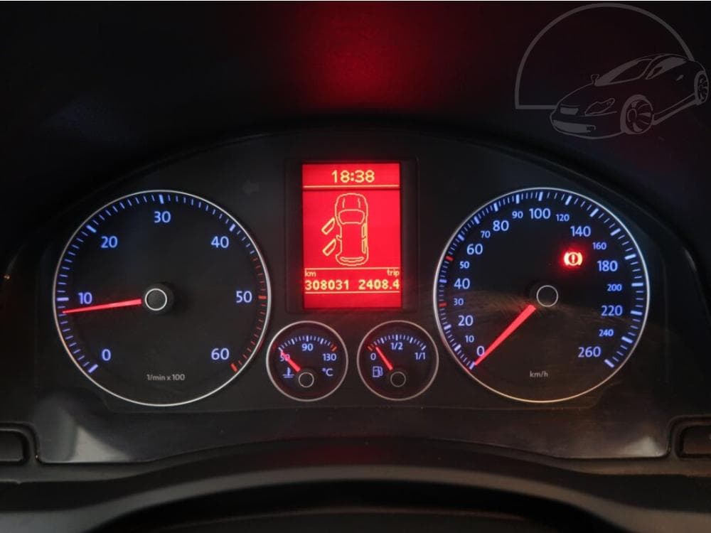 2009 Volkswagen GOLF - 11