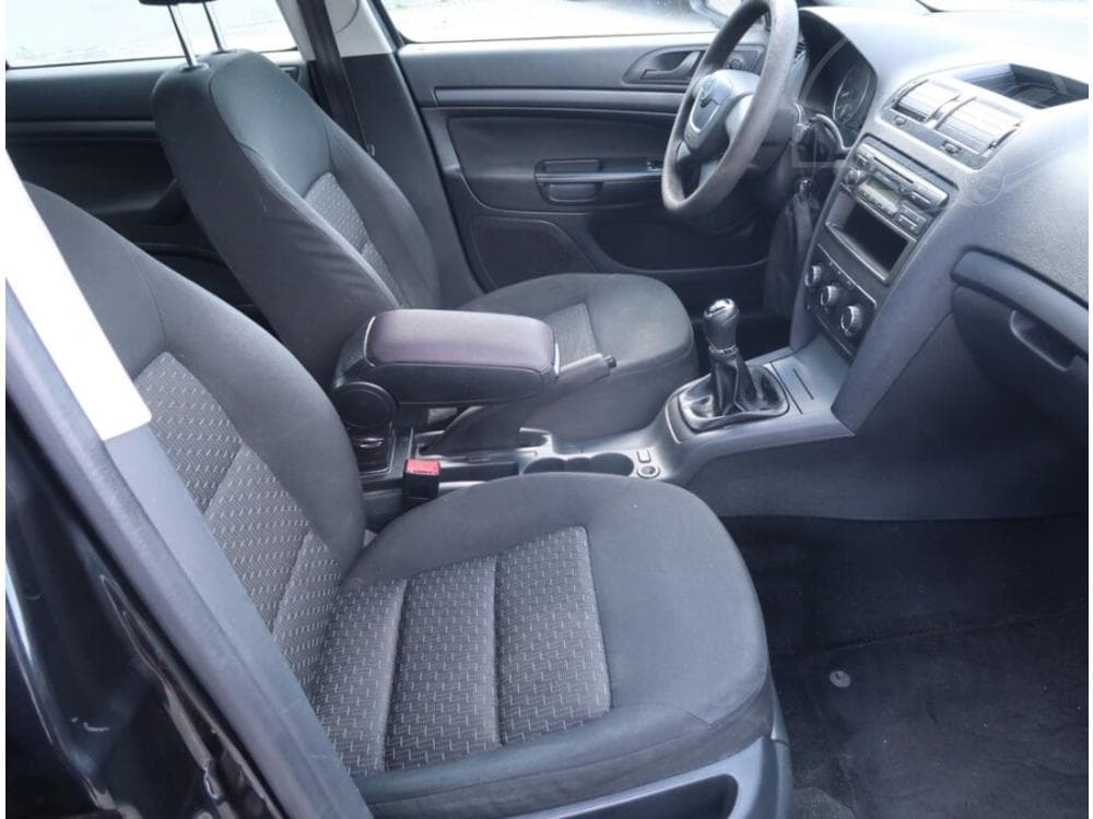 2009 Škoda OCTAVIA - 9