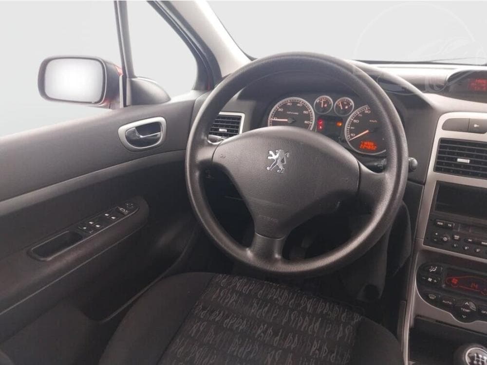 2004 Peugeot 307 - 7