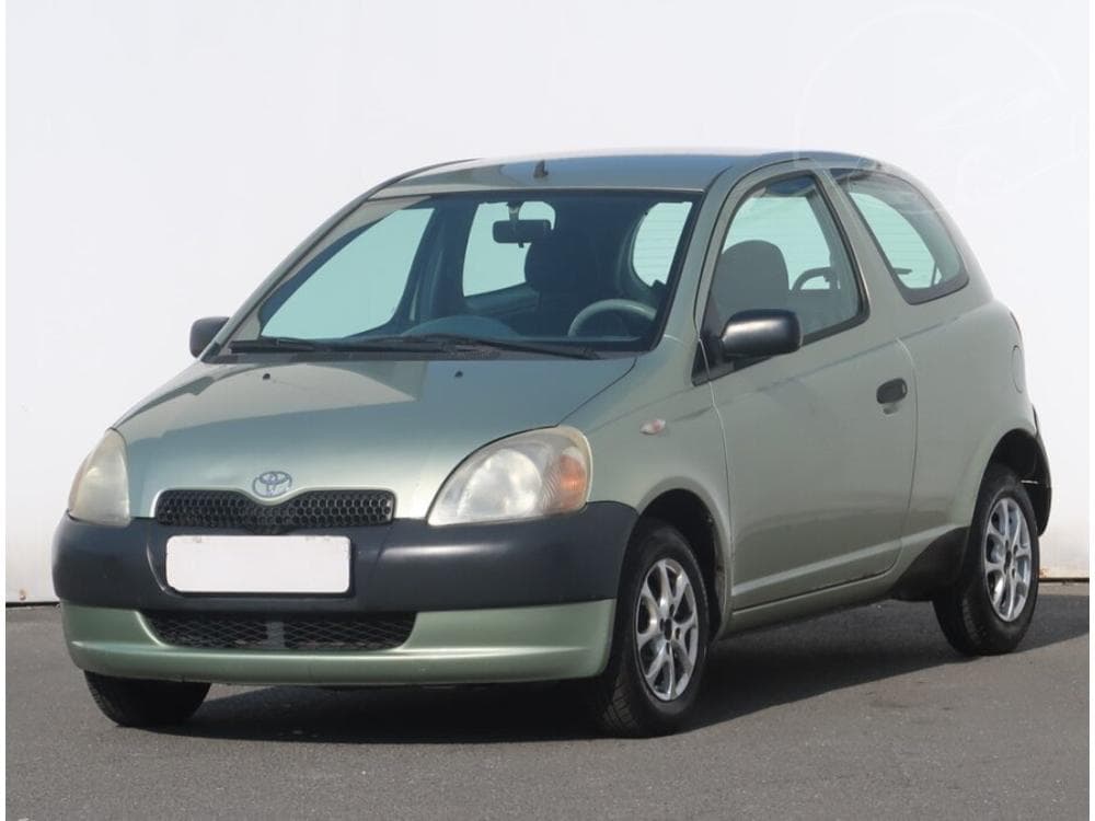 2001 Toyota YARIS - 2