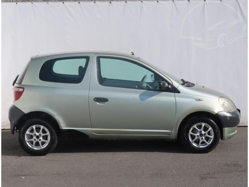 2001 Toyota YARIS - 5