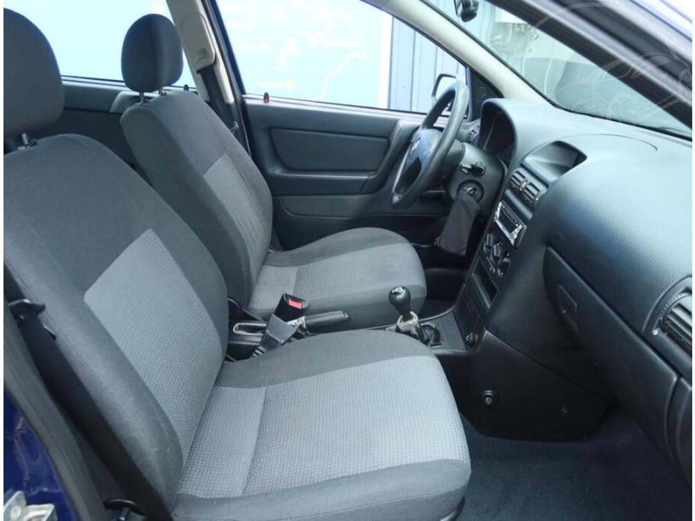2005 Opel ASTRA - 9